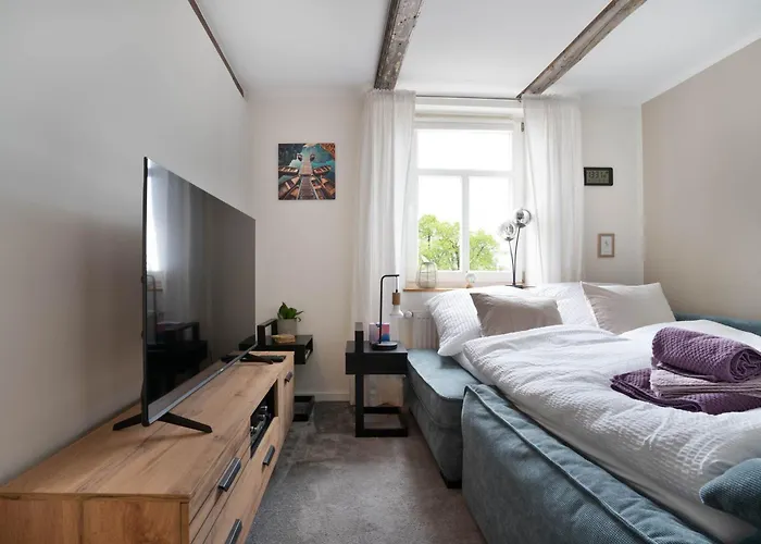 Mispelfachwerkoase *